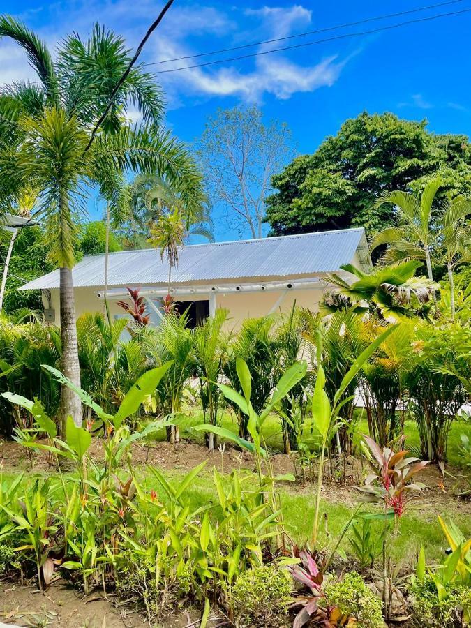 Отель Grand Park Manuel Antonio Кепос Экстерьер фото